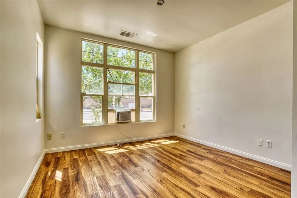 37928 Pisces Circle, Palmdale, California 93552 home-pic-6